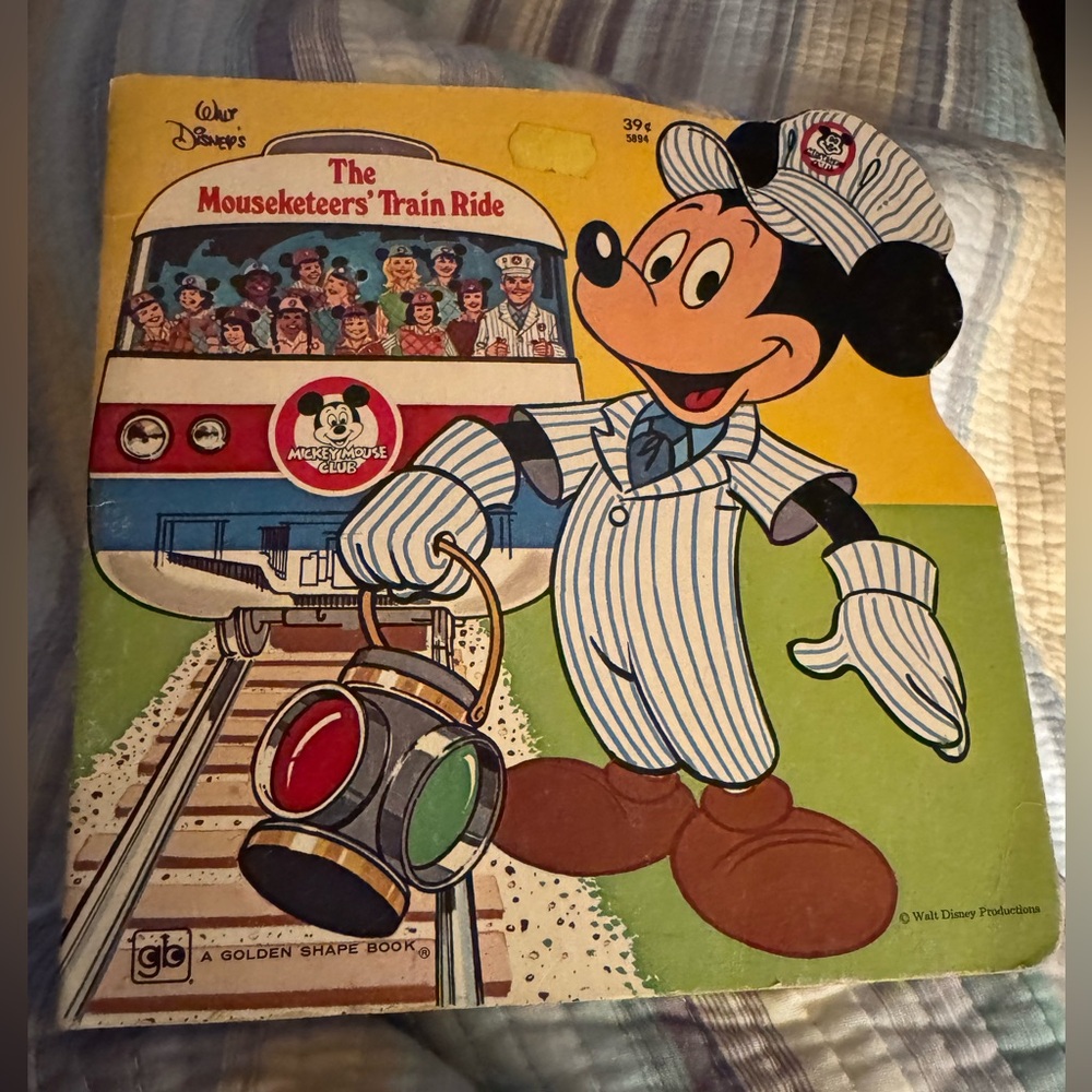 Walt Disney's The mouseketeers train ride Mickey Mouse club 1977 golden book